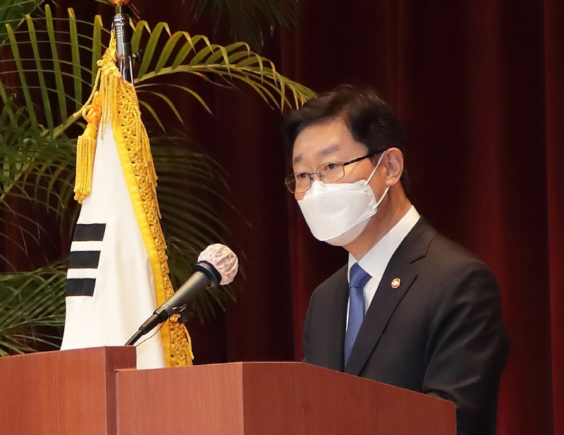 신임검사